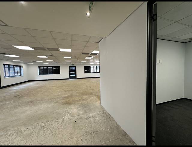 362M² OFFICE TO LET IN SANDTON CENTRAL